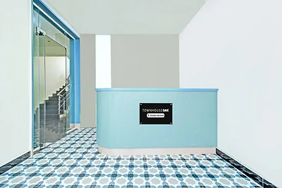 Super Townhouse Oak Kompally