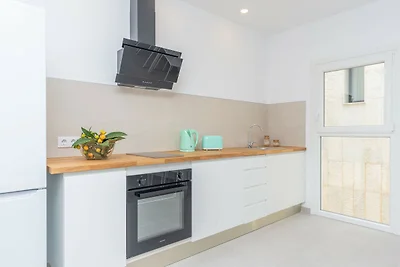 Aroa 1 - Apartment In Cala Rajada