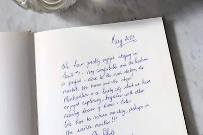 Home Chic Home Die Comedy-Suiten