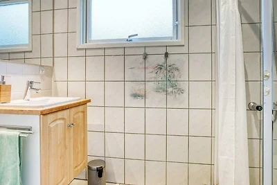 6 Personen Ferienhaus in Karrebæksminde-By...