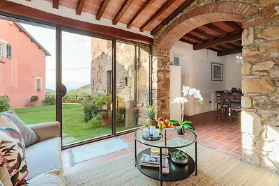 Bauernhaus bei Lucca mit Pool