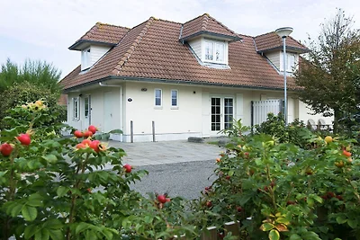 Villa ristrutturata vicino al mare a Domburg