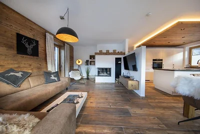 Chalet in Neukirchen near Ski Lift