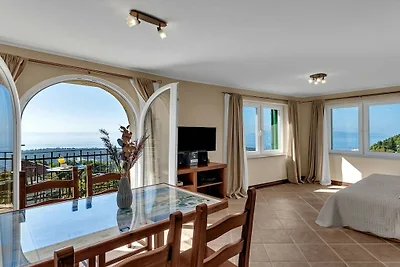 Villa in Makarska mit Schwimmbecken