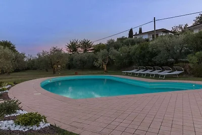 Villa mit 4 Schlafzimmer