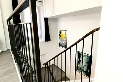 Apartment in Cannes mit hellen Innenräumen