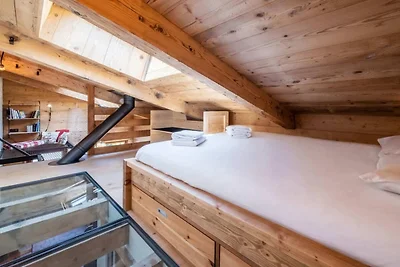 Chalet im Stadtzentrum mit Bergblick