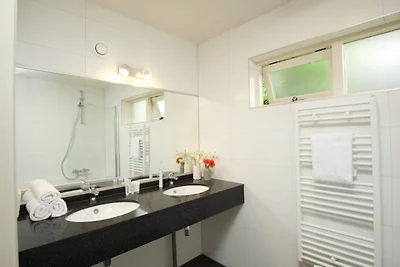 Luxuriöses Ferienhaus mit Sauna und...