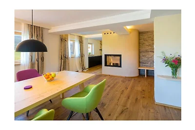Vakantieappartement in Krün met zwembad