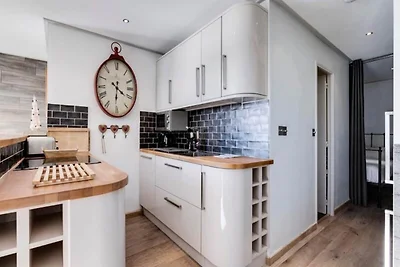 Renovierte Wohnung, Stadtzentrum, Bahnhof,...