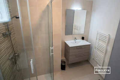 Studio für 4 Personen