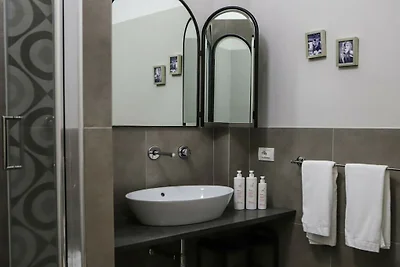 Apartamento en Nápoles con aparcamiento