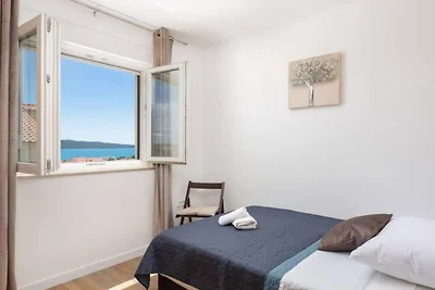 Shimmering Sea Apartment with Terrace - Four ...