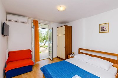 Apartments Glavor - Standard Studio Apartment...