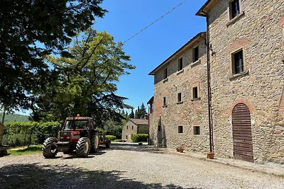 Caratteristico cottage con piscina
