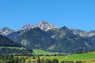 "Alpencharme" Komfortable Ferienresidenz