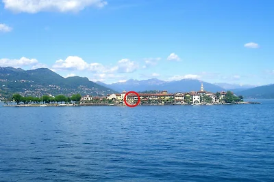 Palazzo d'epoca vicino al lago in Piemonte