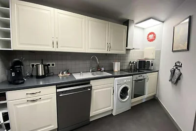 Spazioso appartamento nel cuore della localit...