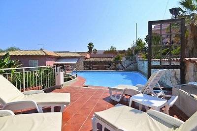 Ferienhaus mit Privatpool, Terrauzza