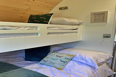 Glamping pod with terrace, No Deposit