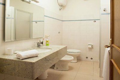 Apartment in San Donato in Poggio mit...