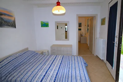 Casa Vacanze a Porto Valtravaglia per 8...