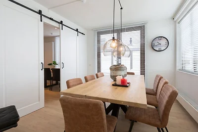 Geräumige Wohnung im Hafen von Scheveningen