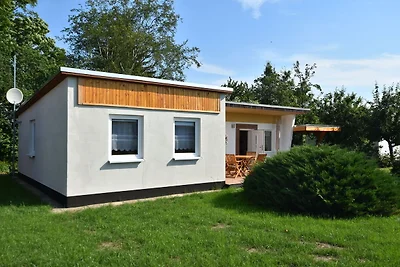 Bungalow in Boiensdorf met omheind terras