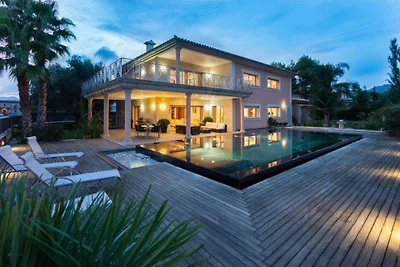 Villa in Son Servera met Zwembad & Stranden