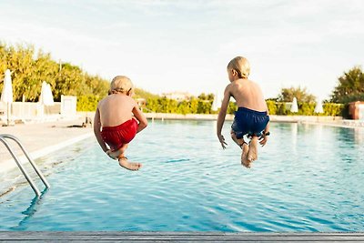 Sauberer Bungalow mit Mikrowelle in Cambrils