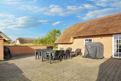 Luxus-Ruckzug mit Pool -- By Traum...