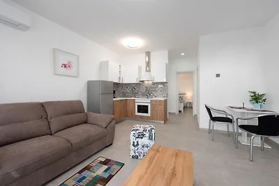 Apartments Bella Vista - One Bedroom Apartmen...