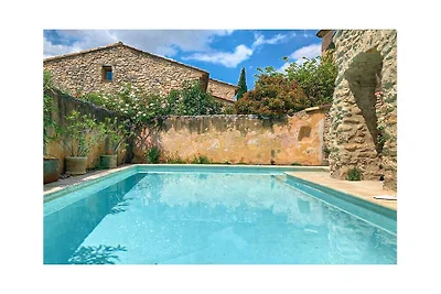 Ferienhaus in Rustrel mit Schwimmbecken