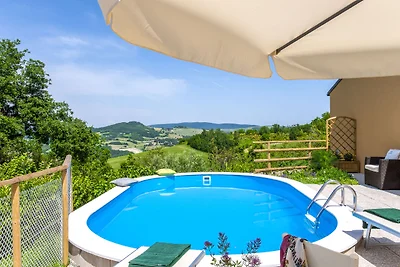 Villa mozzafiato a Pergola con piscina...