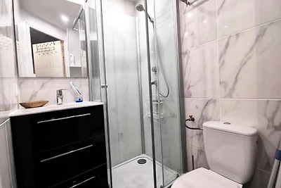 Cottage mit Meerblick in Strandnähe