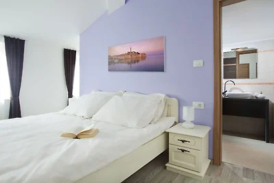 Wunderschöne eingezäunte Villa in Koromacno m...