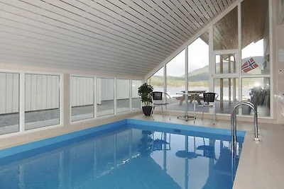 12 Personen Ferienhaus in Jelsa
