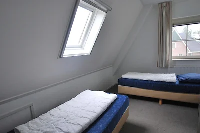 Klassische Strandvilla mit Whirlpool