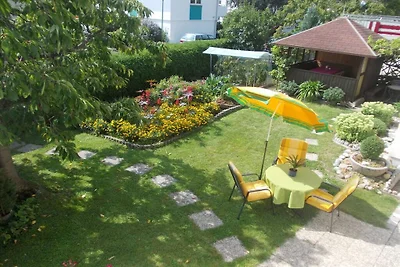 Garden at the house on Blütenweg