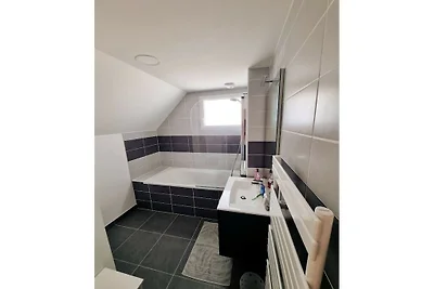 Moderne villa van 710 m² op 100 meter van het...