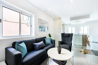 Haus in Lagos mit Dachterrassenblick