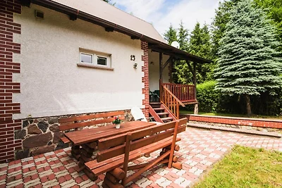 Ferienhaus mit Garten, in der Nähe des Sees