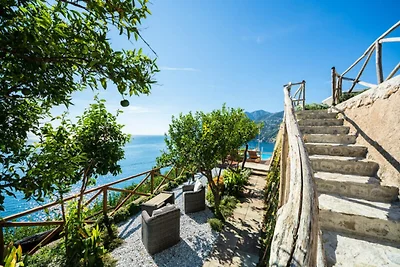 Villa in Maiori mit Pool und Meerblick