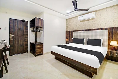 Super Hotel O Vijayawada