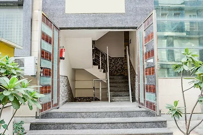 Super Hotel O Rohini Sector 24