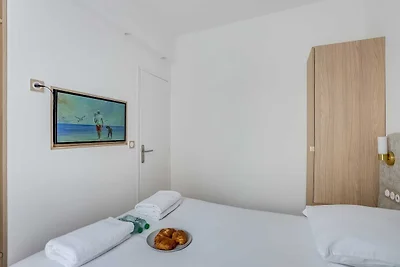 Modern appartement 1BR/4P -...