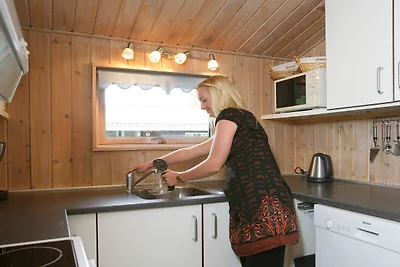 8 Personen Ferienhaus in Nexø-By Traum