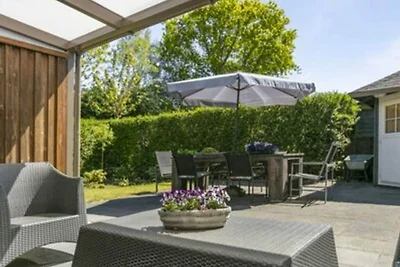 Holiday house in Ouddorp with 3 bedrooms