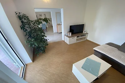 Miral Beach - direkt am Meer