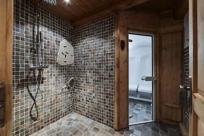 Wohnung in Le Gollet mit Jacuzzi